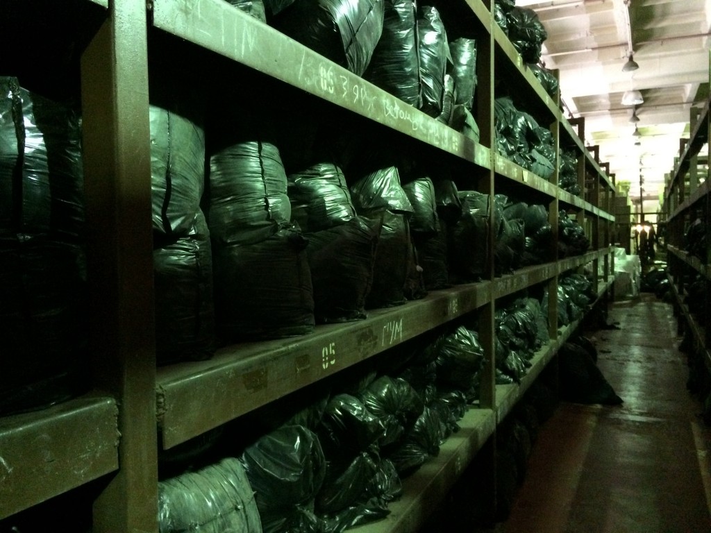 CHARITY SHOP передал на переработку более 12 тонн ненужной одежды