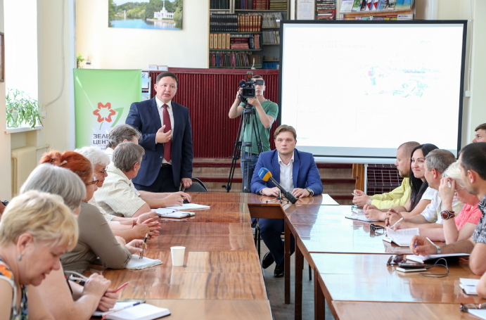 Общественный союз «Зеленый центр Метинвест» объявил о начале второго этапа конкурса «Сто дворов». 