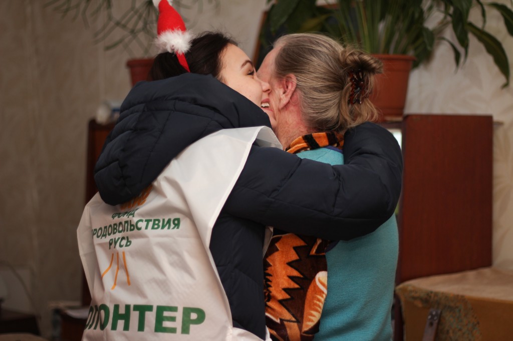 В Москве волонтеры соберут продукты для 15 тысяч пожилых в глубинке