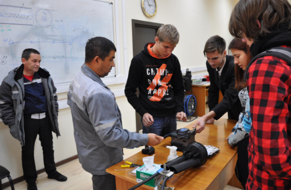 «Ростелеком» в Краснодаре научил студентов-связистов сварке оптики