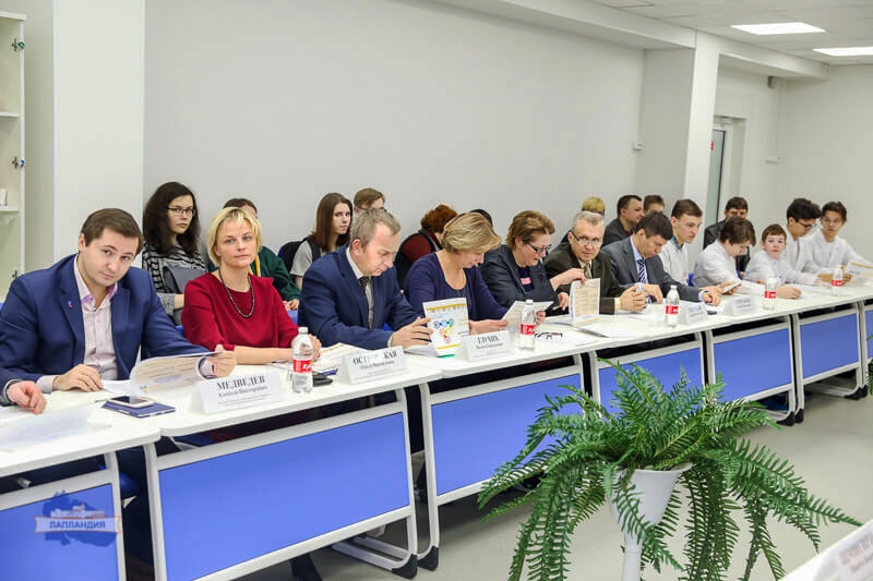 Эксперты «Ростелекома» встретились с юными исследователями Мурманской области