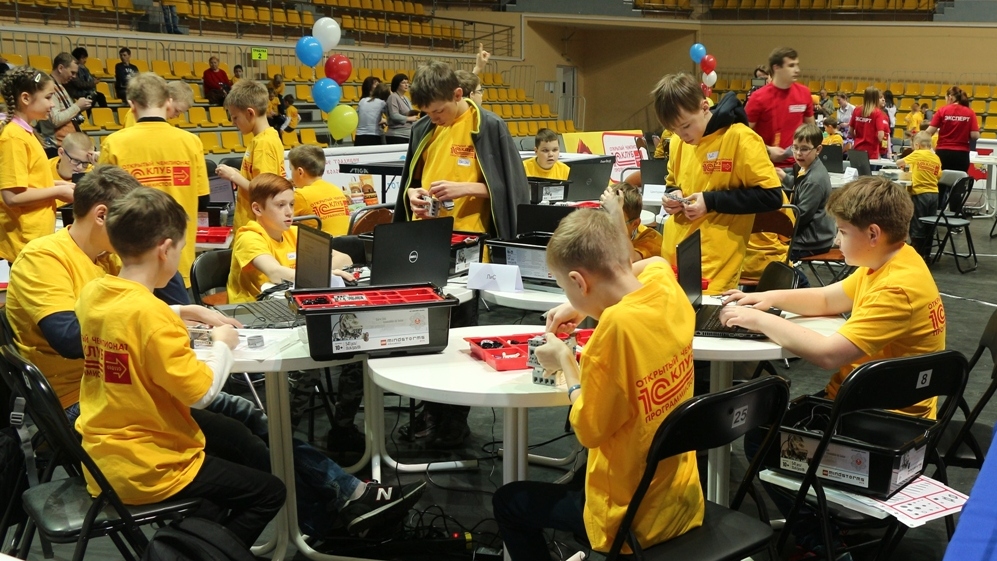 «Ростелеком» в Вологде поддержит юных программистов