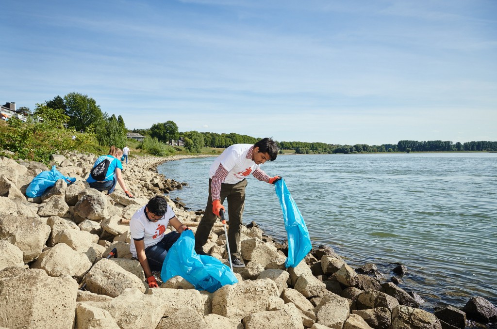 Сотрудники Henkel по всему миру проводят мероприятия по сбору пластикового мусора
